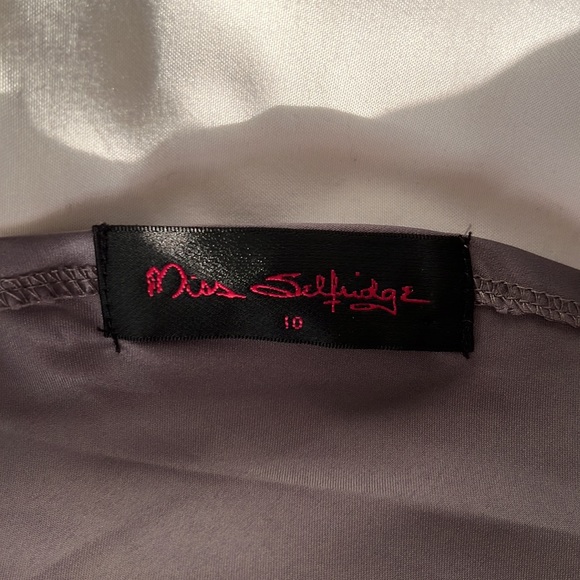 Satin look dress - Picture 5 of 5